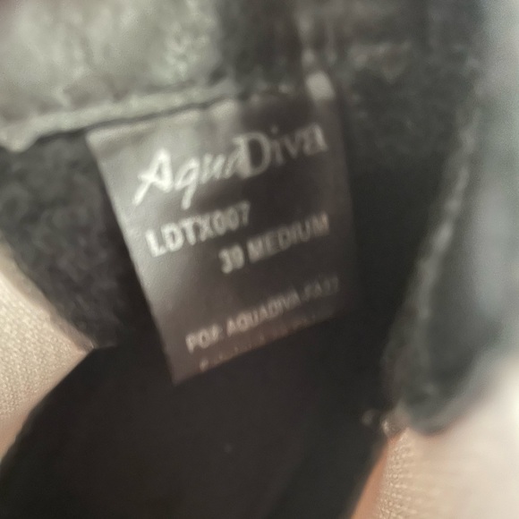 Ivory Leather Chelsea Booties - Picture 5 of 5